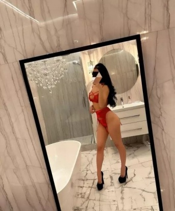 Алина